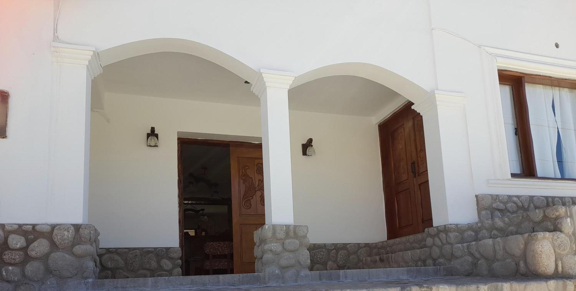 Hospedaje Lupe Cachí Exterior foto